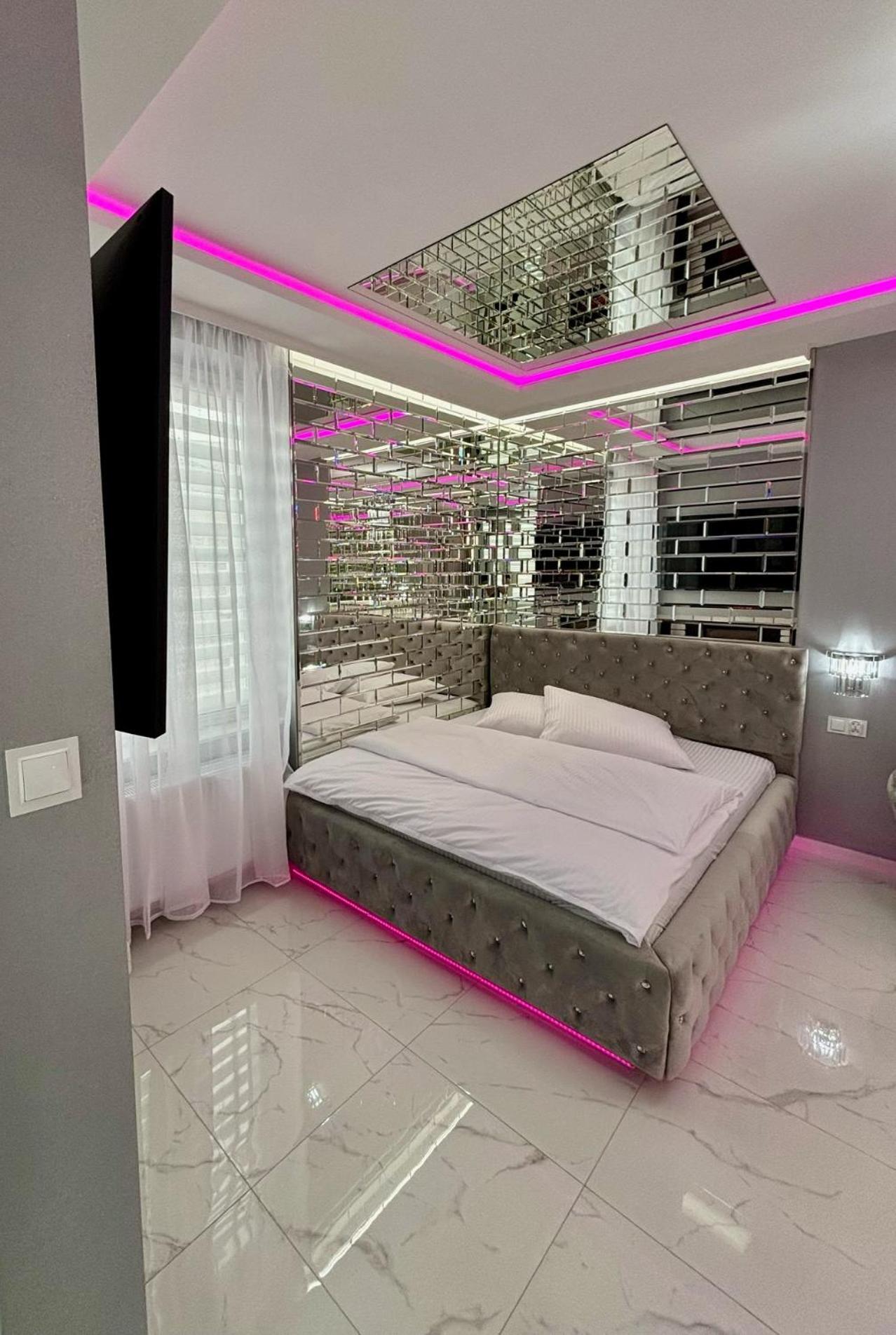 Apartament "Prezydencki Deluxe" Centrum Z Duza Wanna Dla Dwojga Гнезно Екстер'єр фото